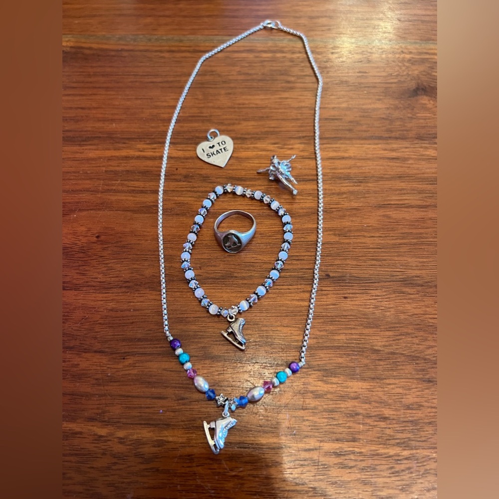 Figure skating jewelry set